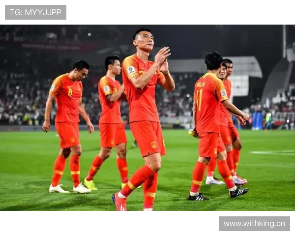 金玟哉:亚洲中卫跃迁欧洲顶级联赛核心解析