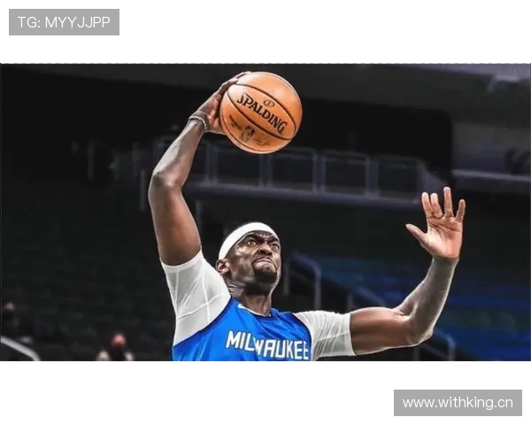 波蒂斯无球切入效率提升，成雄鹿内线关键拼图